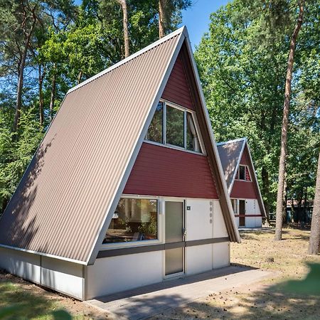 Restyled Bungalow With Dishwasher, In Natural Surroundings Mierlo Exterior photo